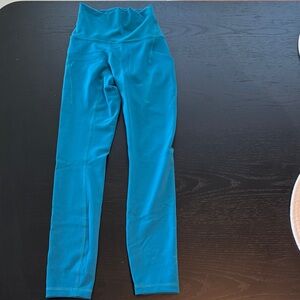 lululemon athletica Wunder Train HR Tight 25" in Hawaiian blue